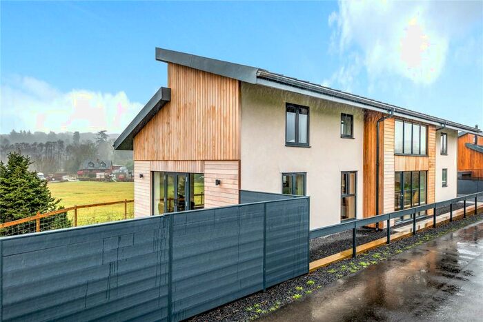 3 Bedroom Detached House For Sale In Knighton Road, Presteigne, Powys, LD8