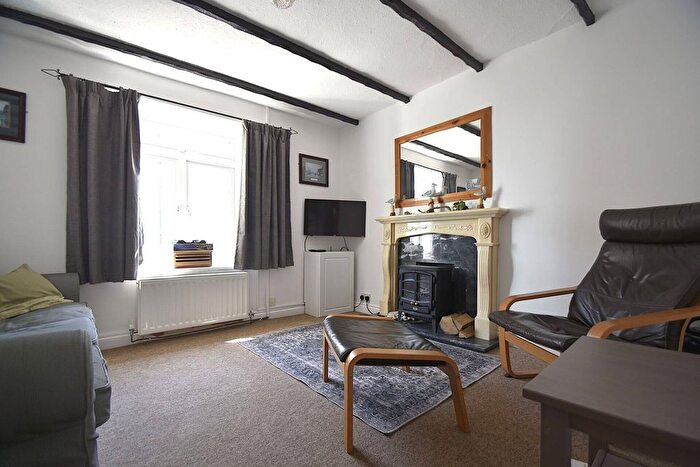 2 Bedroom End Of Terrace House To Rent In St. Catherines Street, Ventnor, PO38