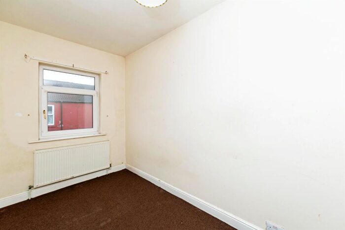 3 Bedroom Terraced House For Sale In Schofield Street, Mexborough, S64