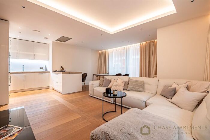 2 Bedroom Flat To Rent In Strand, WC2R