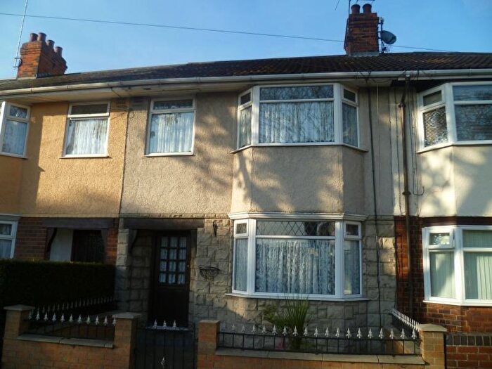 3 Bedroom Terraced House For Sale In Southcoates Lane, Hull, East Yorkshire, HU9