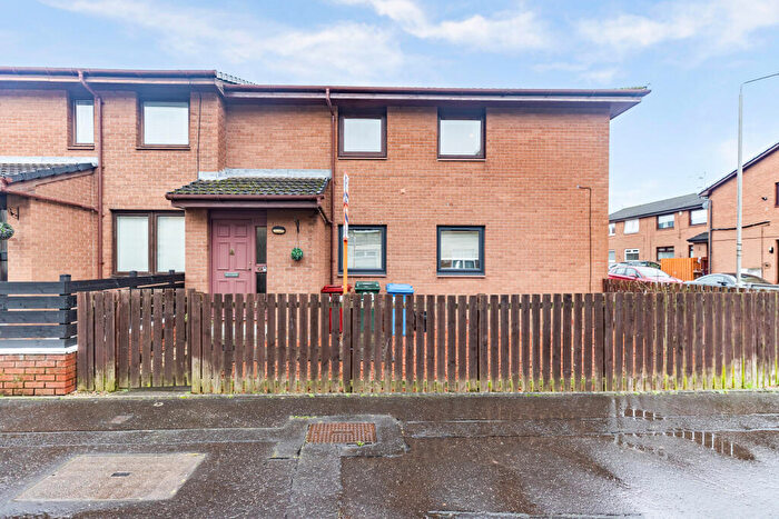 2 Bedroom Flat For Sale In Paris Street, Grangemouth, FK3