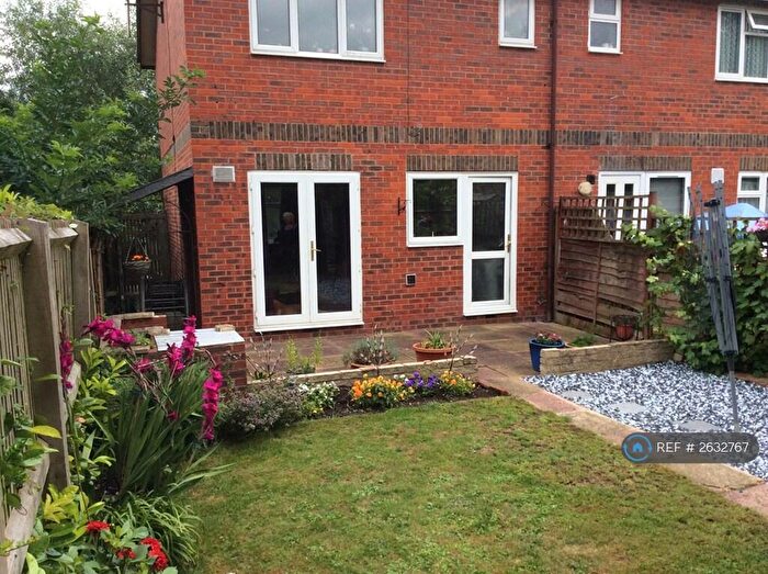 2 Bedroom End Of Terrace House To Rent In Towersey Way, Aylesbury, HP21