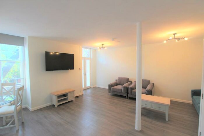 4 Bedroom Apartment To Rent In Goose Gate, Nottingham, NG1
