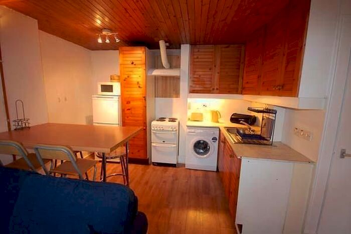 1 Bedroom Flat To Rent In Broughton Road, Edinburgh, EH7