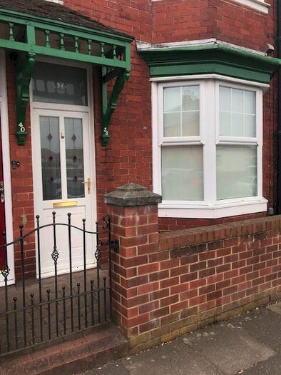 2 Bedroom Detached House To Rent In St Marys Avenue South Shields, NE34