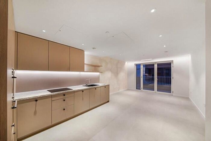 1 Bedroom Flat To Rent In Lewis Cubitt Park, Kings Cross, N1C