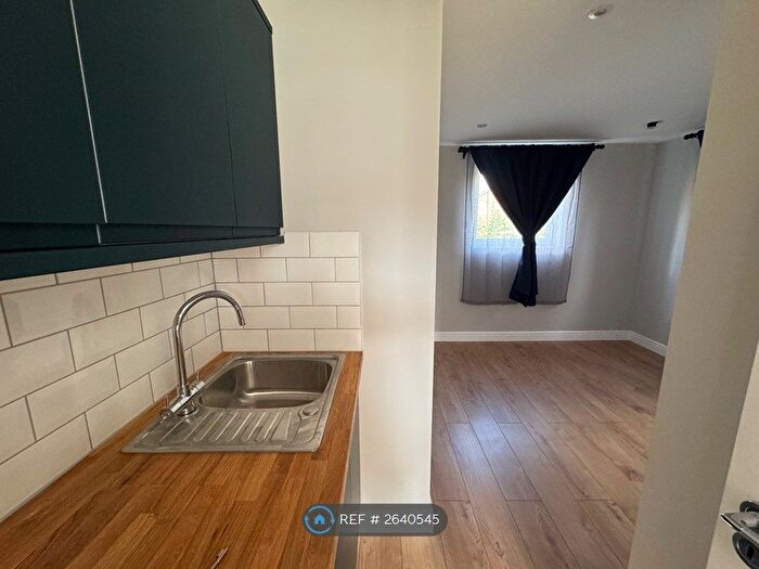Studio To Rent In Sutherland Road, Belvedere, DA17