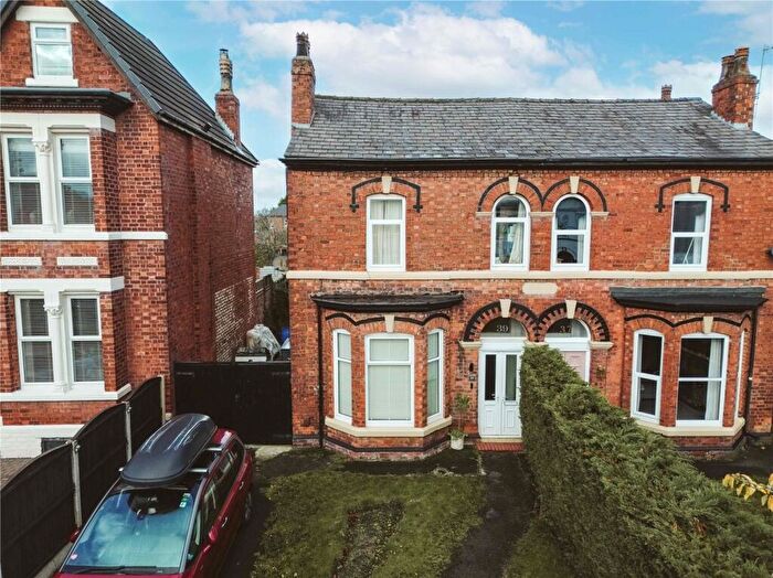 3 Bedroom Semi Detached House For Sale In Hampton Road, Southport, Merseyside, PR8