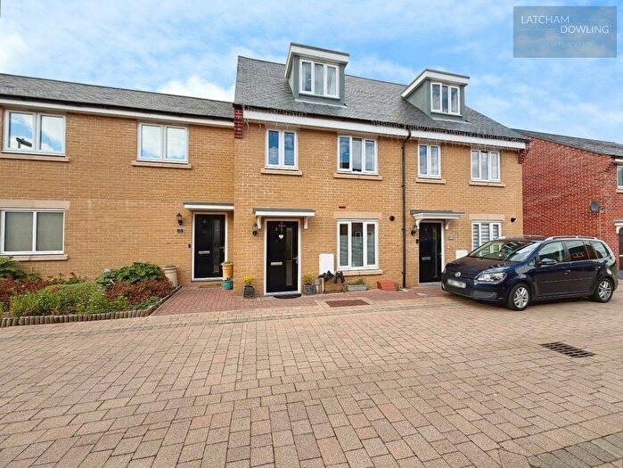 3 Bedroom Property For Sale In Tavistock Green, Biggleswade, SG18
