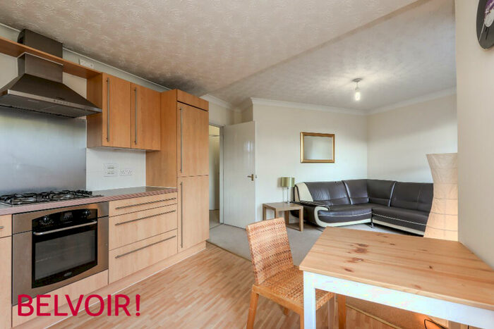 1 Bedroom Flat To Rent In Mayhill Way, Grh (Gloucestershire Royal Hospital), Gloucester, GL1