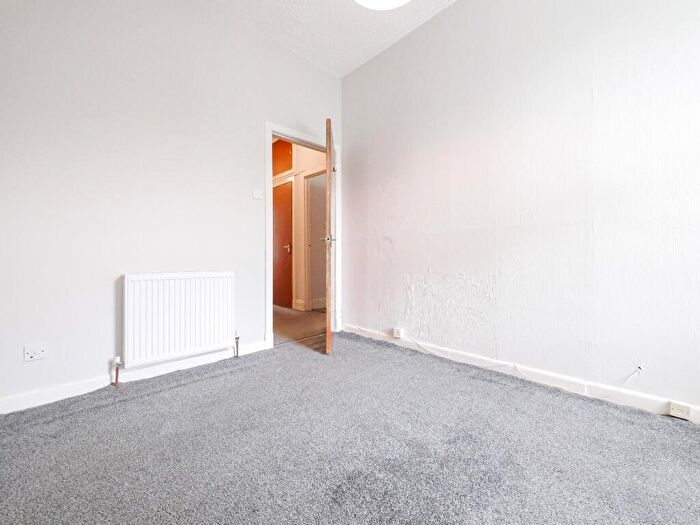 2 Bedroom Flat To Rent In Baffin Street, Dundee, DD4
