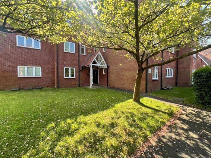 2 Bedroom Flat To Rent In Cotton Lane, Moseley, Birmingham, B13
