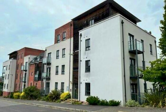 2 Bedroom Apartment To Rent In Sinclair Drive, Basingstoke, RG21