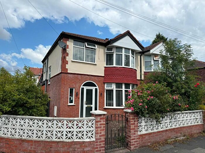 3 Bedroom Semi-Detached House For Sale In Kings Road, Old Trafford, M16