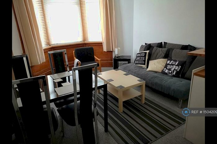 1 Bedroom Flat To Rent In Nairn Street, Glasgow, G3