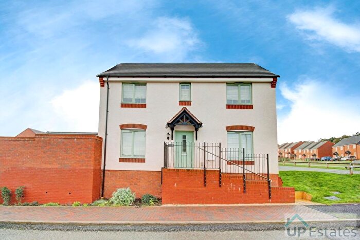 3 Bedroom Detached House For Sale In Roger Blythebrook Avenue, Keresley End, Coventry, CV7