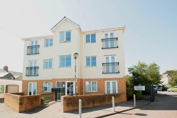 2 Bedroom Apartment To Rent In Richards Terrace, CF24