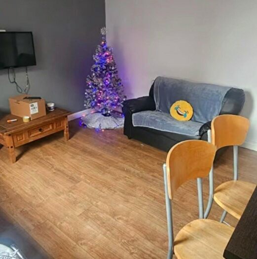2 Bedroom Terraced House To Rent In Harold Street, Leeds, West Yorkshire, LS6