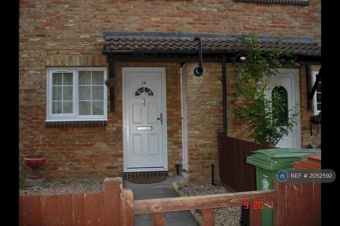 2 Bedroom Terraced House To Rent In Thamesmead, London, SE28