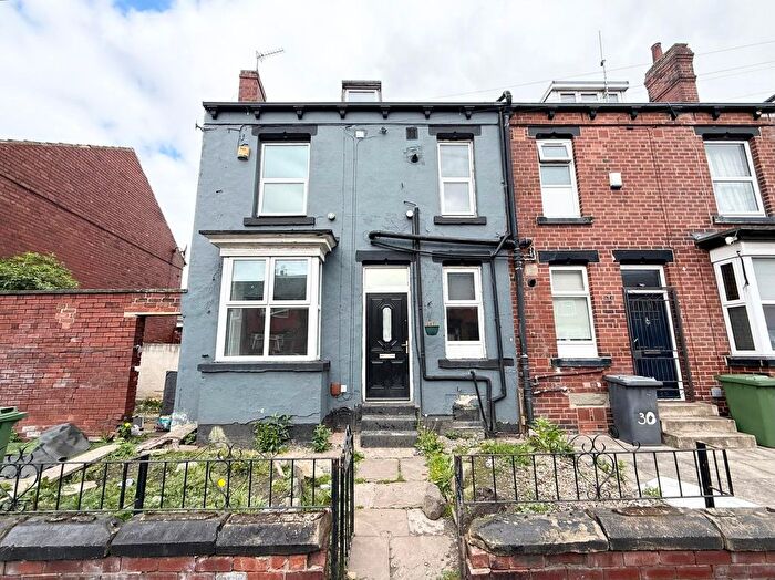 3 Bedroom Terraced House To Rent In Brooklyn Street, Leeds, West Yorkshire, LS12