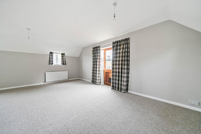 4 Bedroom Apartment To Rent In Stratton Cleeve, Cheltenham Road, Cirencester, Gloucestershire, GL7