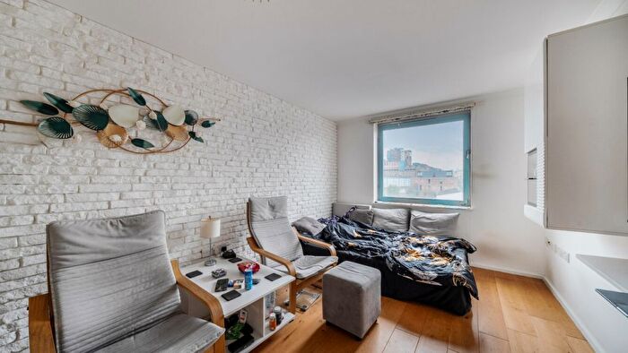 1 Bedroom Flat For Sale In Keiller House, E16