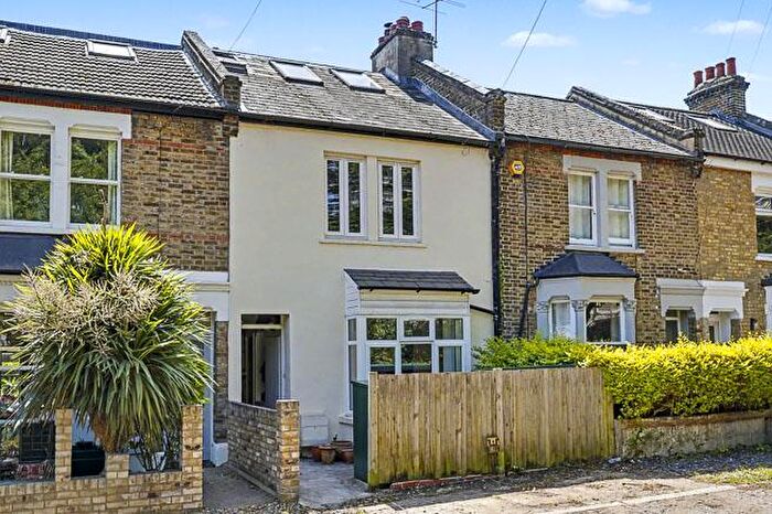 4 Bedroom Terraced House For Sale In York Terrace, Enfield, EN2