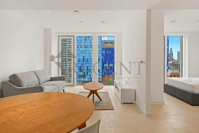 Apartment To Rent In Georgette Apartments, Sidney Street, E1