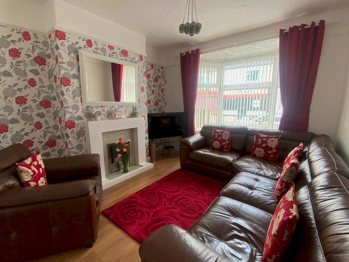 3 Bedroom Terraced House For Sale In Bolckow Road, Grangetown, Middlesbrough, TS6