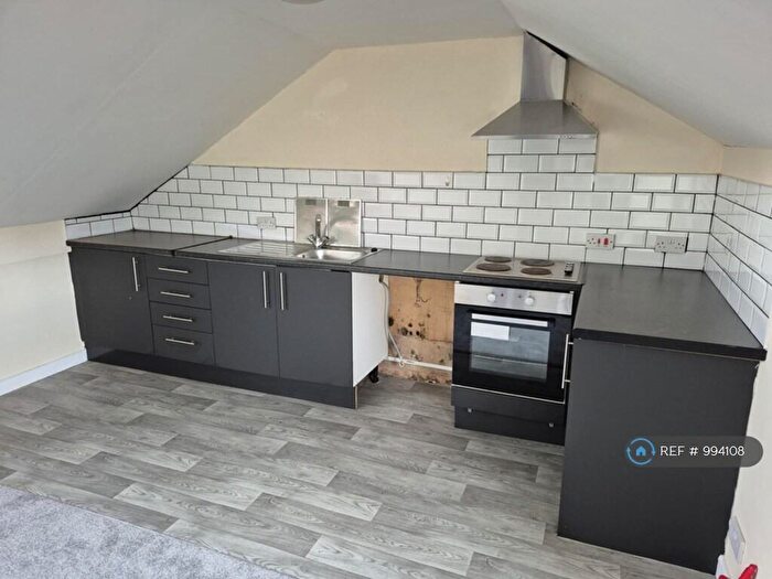 1 Bedroom Flat To Rent In Seaford Rd, Salford, M6