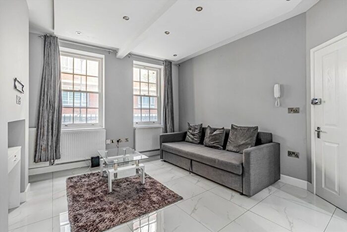 1 Bedroom Flat To Rent In Old Gloucester Street, Bloomsbury, WC1N