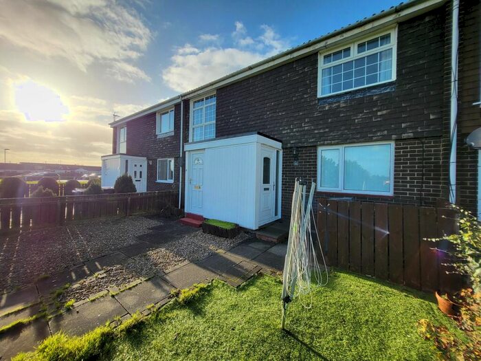 2 Bedroom Flat To Rent In Ely Way, Fellgate, Jarrow, Tyne And Wear, NE32