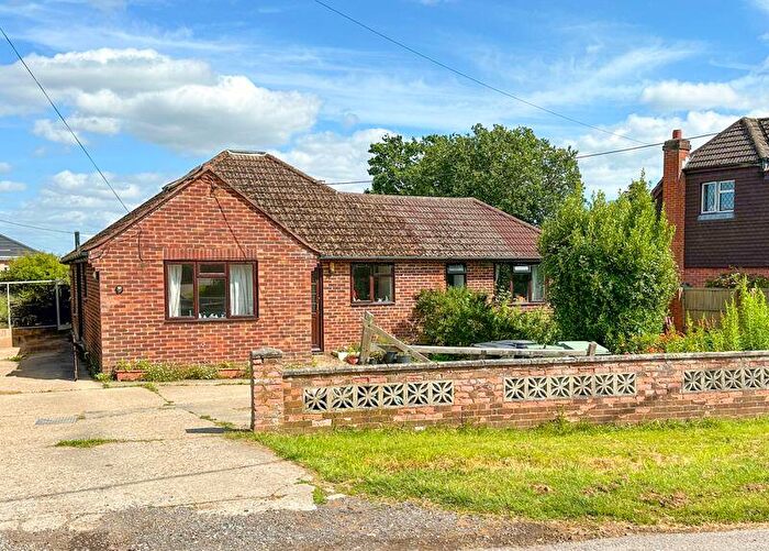 4 Bedroom Detached House For Sale In Waltham Chase, SO32