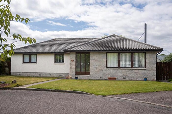 4 Bedroom Detached Bungalow For Sale In Drumsmittal Road, North Kessock, Inverness, IV1