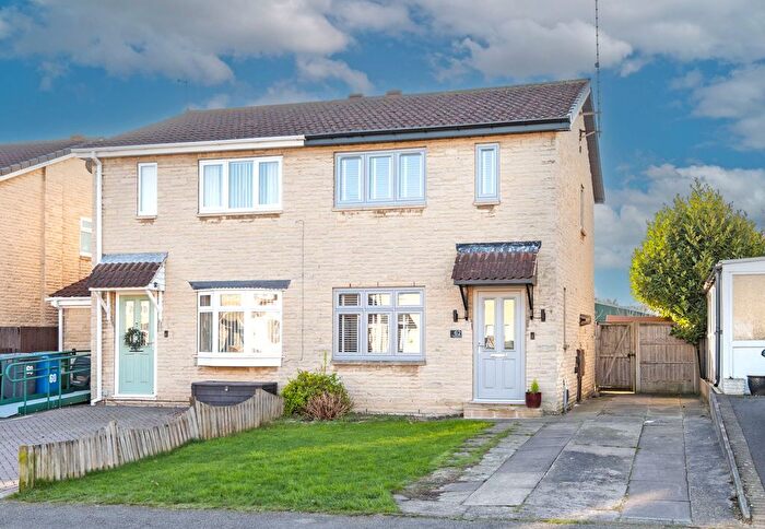 3 Bedroom Semi Detached House For Sale In Rhodesia Road, Chesterfield, S40