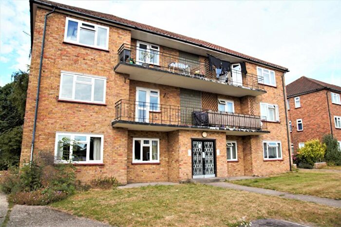 2 Bedroom Apartment To Rent In Courts Road, Earley, Reading, RG6