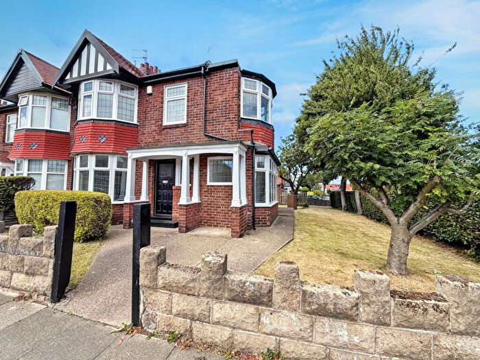 3 Bedroom Semi-Detached House For Sale In Cauldwell Lane, Whitley Bay, Tyne And Wear, NE25