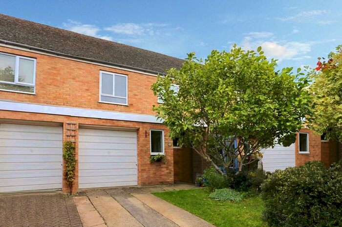 3 Bedroom House To Rent In Boundary Close, Woodstock, OX20