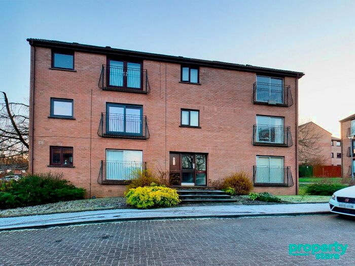 1 Bedroom Flat To Rent In Berwick Place, East Kilbride, South Lanarkshire, G74