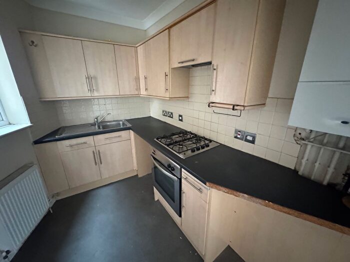 2 Bedroom Flat To Rent In Priory Road, Southampton, SO17