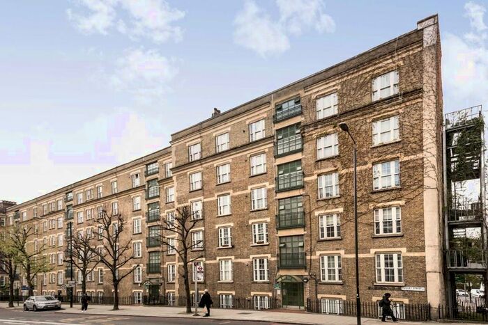 2 Bedroom Flat To Rent In Tooley Street, London, SE1