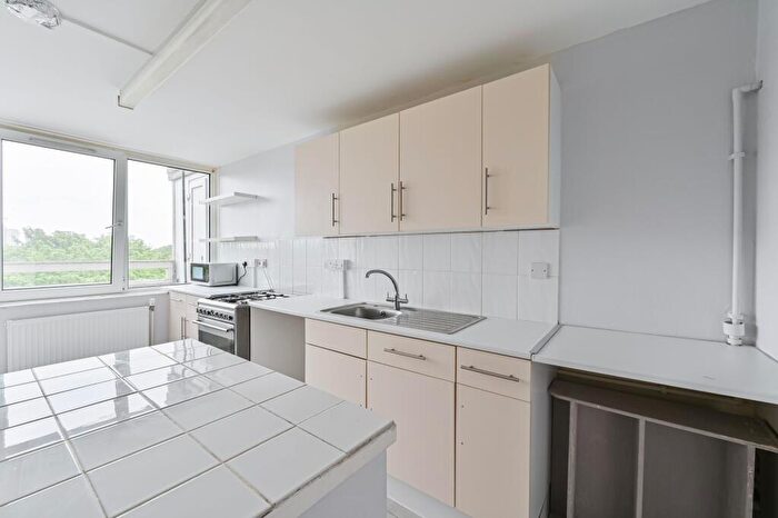 3 Bedroom Apartment To Rent In Quedgeley Court, Ebley Close, London, SE15