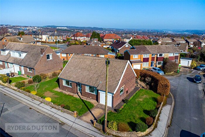 3 Bedroom Bungalow For Sale In Boothroyd Drive, Crosland Hill, Huddersfield, West Yorkshire, HD4