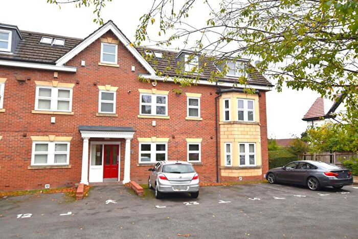 2 Bedroom Apartment For Sale In Prenton Lane, Birkenhead, CH42