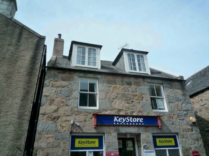 3 Bedroom Flat To Rent In McKenzie Place, Aberdeen, AB24