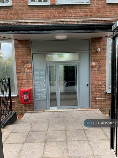 1 Bedroom Flat To Rent In Church Way, Edgware, HA8