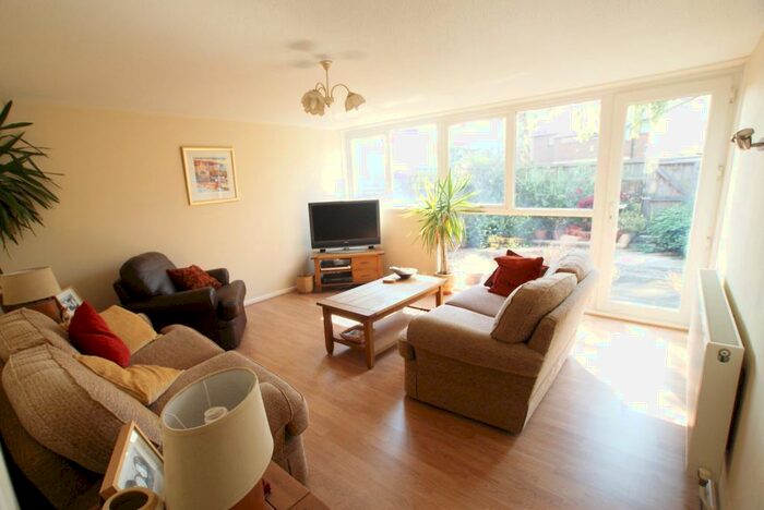 3 Bedroom Terraced House To Rent In Caradon Way, London, N15