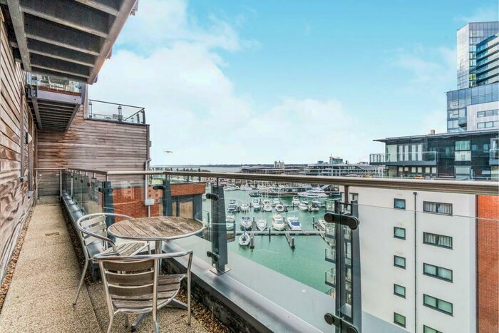 2 Bedroom Apartment To Rent In Sirocco, Ocean Village, SO14