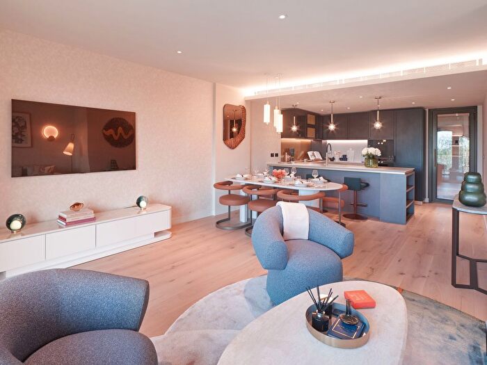 3 Bedroom Flat For Sale In Powerhouse, Waterfront Drive, Chelsea, SW10